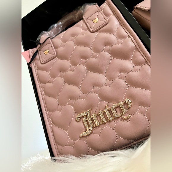NWT Pink Juicy Couture Quilted Heart Handbag Gift Set - Picture 3 of 13
